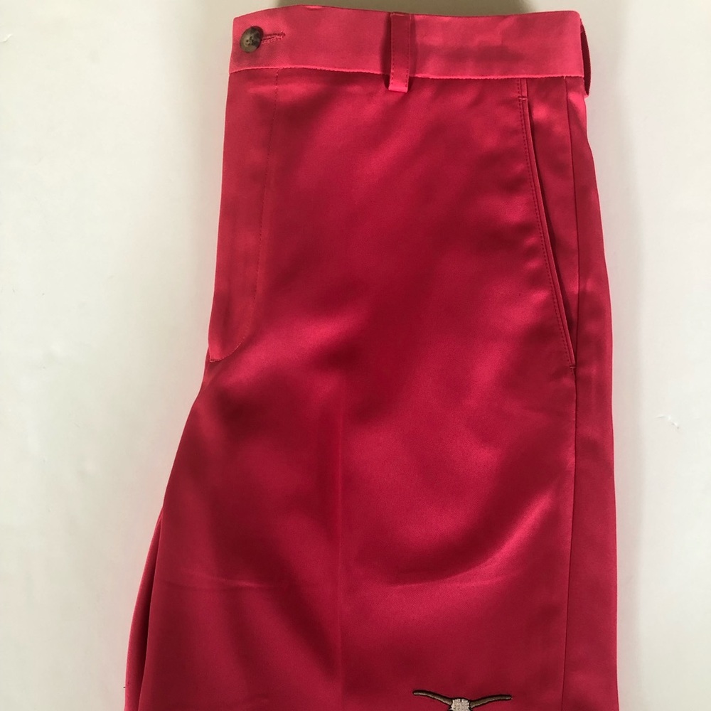 Men’s Texas Longhorn Oxford Golf Super-DryShorts - Picture 3 of 11